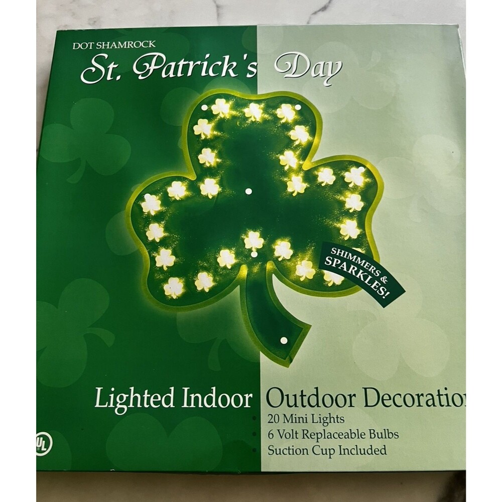 St. Patricks’s Day Indoor Outdoor Lighted Shamrock 2009 16" window light pat's